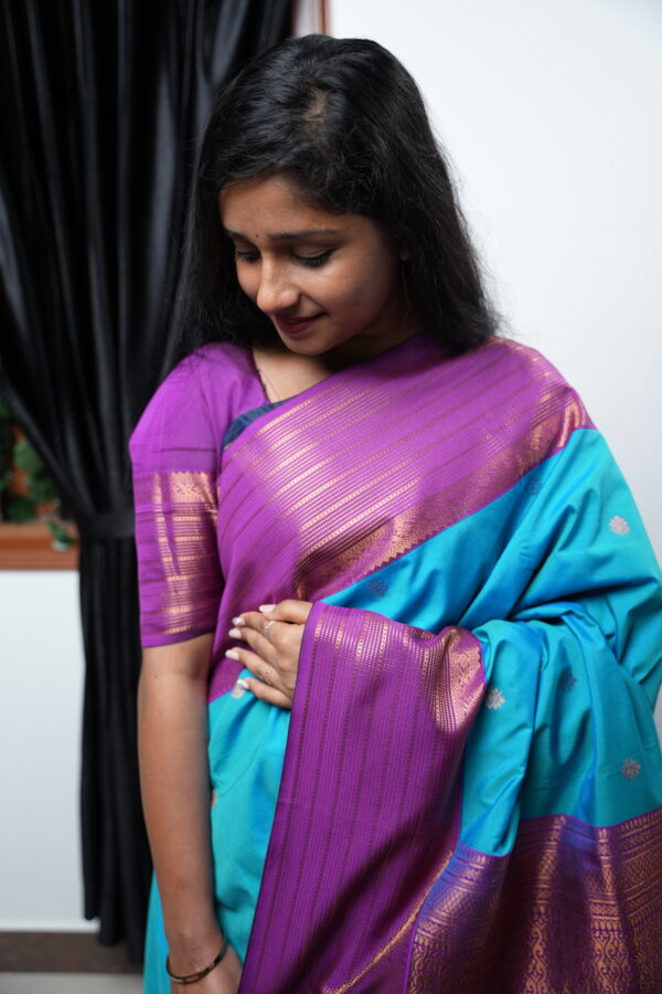 Most Wanted Impressive Kanchi Silk - Image 5