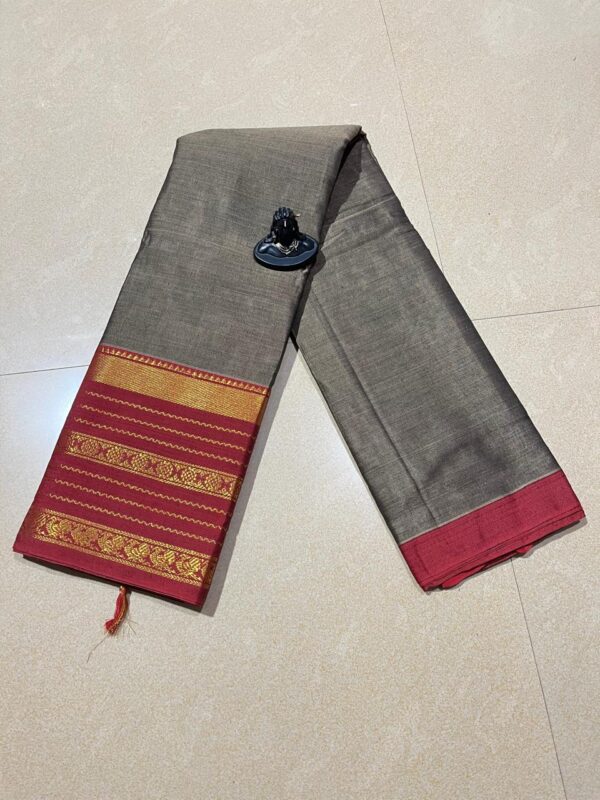 Exclusive Traditional Narayanpet Drapes - Image 4